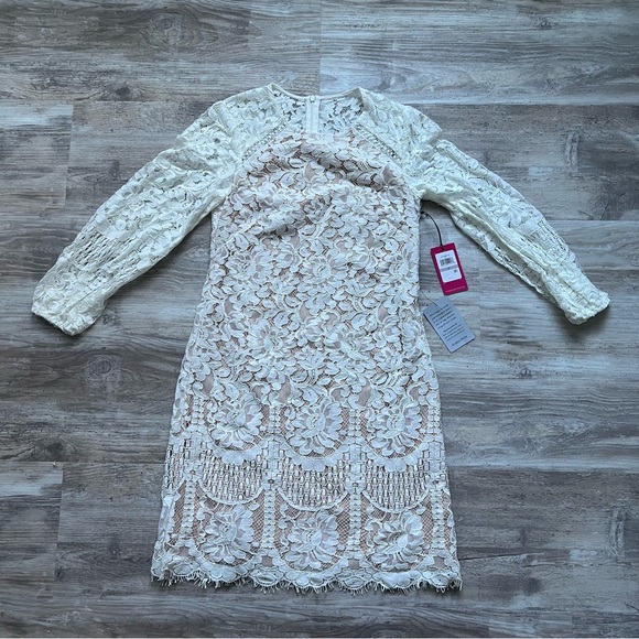 Vince Camuto Ivory Lace Long Sleeve Dress - Picture 1 of 3